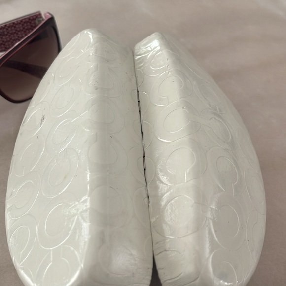 Sunglasses - Picture 6 of 6